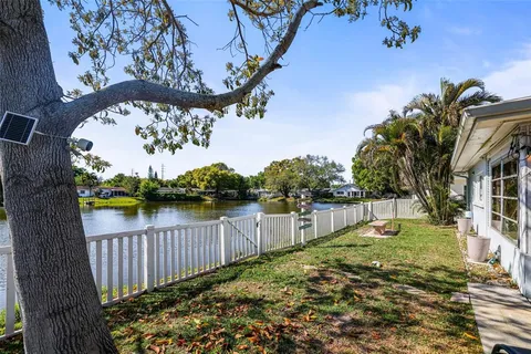 $454,000 | 1218 Lazy Lake Road East, Dunedin, FL 34698
