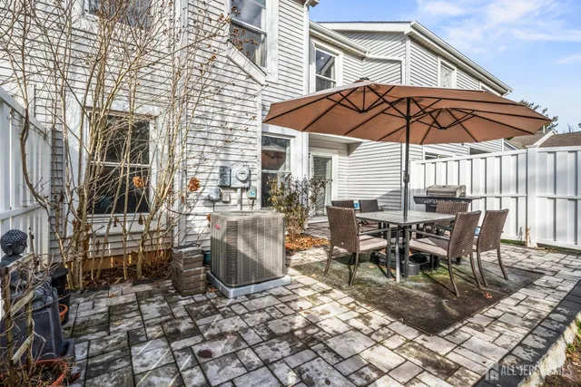 $585,000 | 78 Wooten Court, East Brunswick, NJ 08816