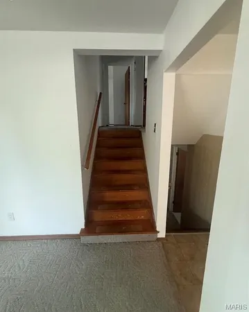 $239,000 | 2436 Pinehurst Drive, Overland, MO 63114