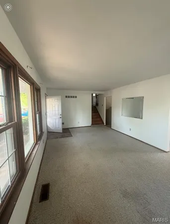 $239,000 | 2436 Pinehurst Drive, Overland, MO 63114