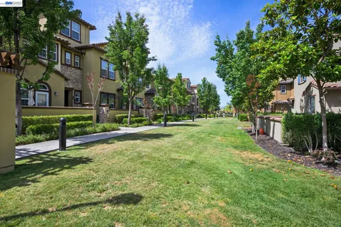 $1,089,000 | 3118 Fioli Way, San Ramon, CA 94582