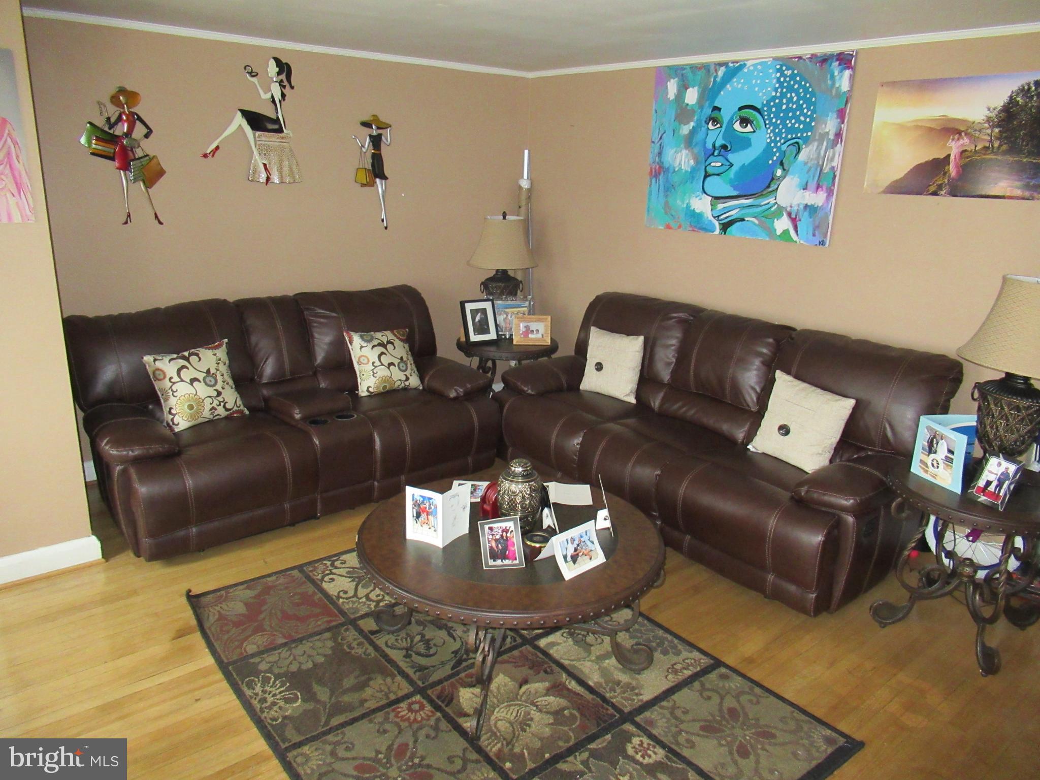 1412 Langford Road Baltimore, MD 21207 - Photo 3 of 7