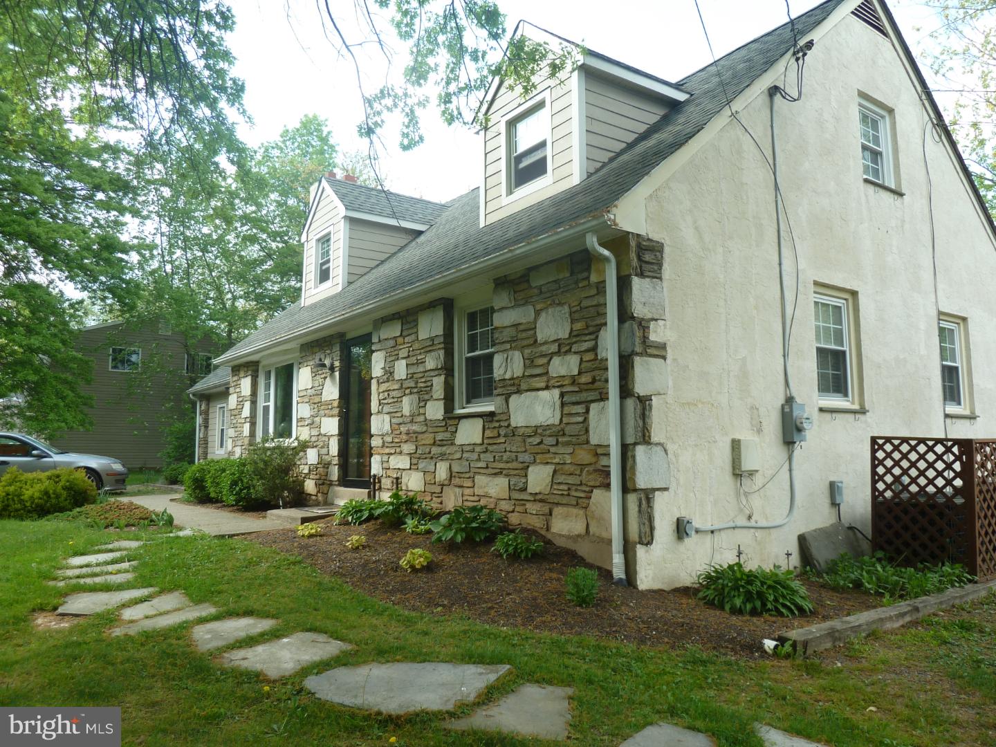 5684 Stump Road Pipersville, PA 18947 - Photo 1 of 25 Gallery Image 1
