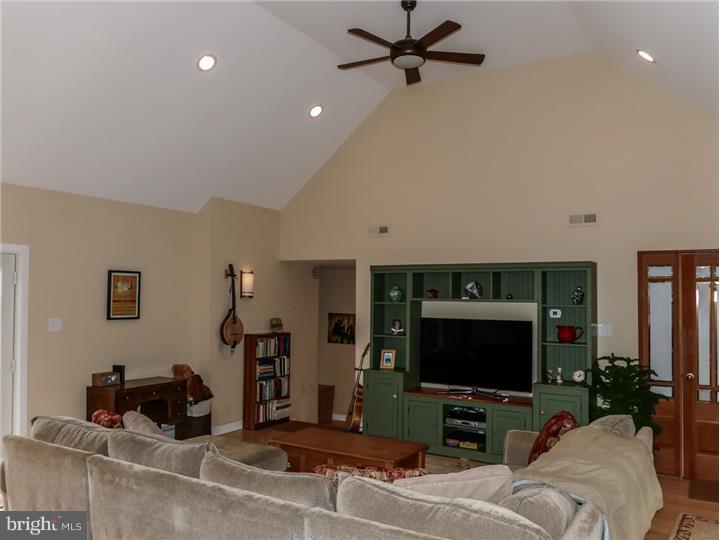 5684 Stump Road Pipersville, PA 18947 - Photo 18 of 25 In-law Suite