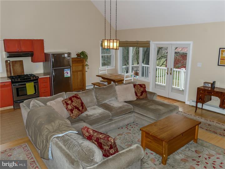 5684 Stump Road Pipersville, PA 18947 - Photo 21 of 25 Gallery Image 21