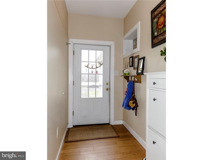 5684 Stump Road Pipersville, PA 18947 - Photo 4 of 25 Gallery Image 4