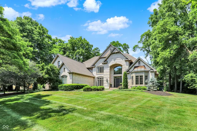$1,175,000 | 9690 Irishman's Run Lane, Zionsville, IN 46077