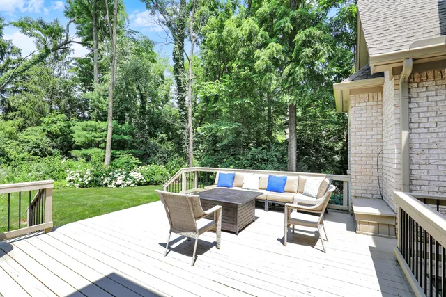 $1,175,000 | 9690 Irishman's Run Lane, Zionsville, IN 46077