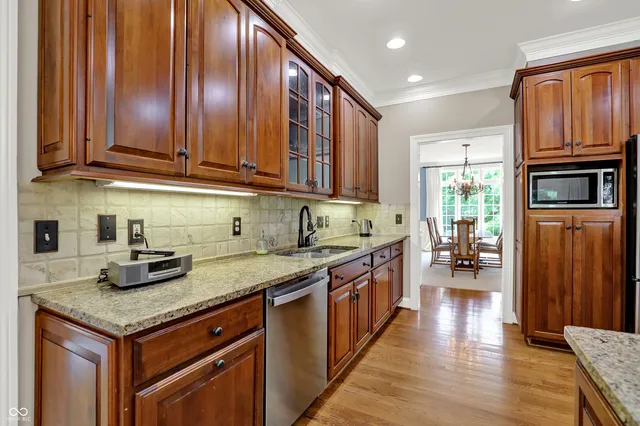 $1,175,000 | 9690 Irishman's Run Lane, Zionsville, IN 46077