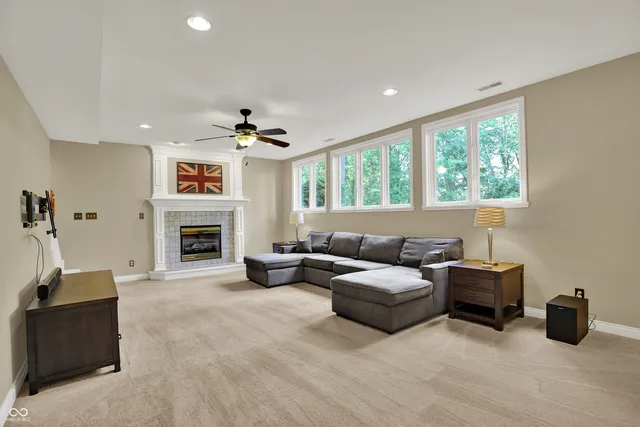 $1,175,000 | 9690 Irishman's Run Lane, Zionsville, IN 46077