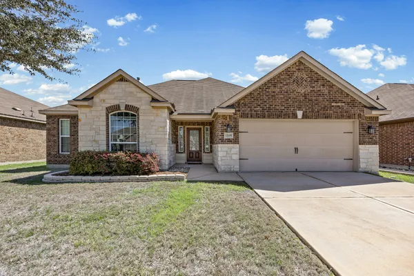 $275,000 | 1205 Twin Estates Drive, Kyle, TX 78640