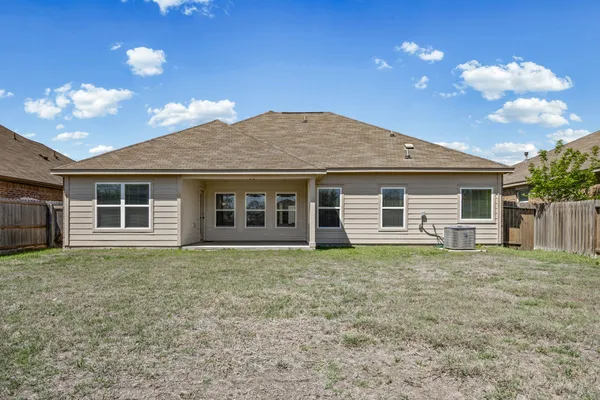 $275,000 | 1205 Twin Estates Drive, Kyle, TX 78640