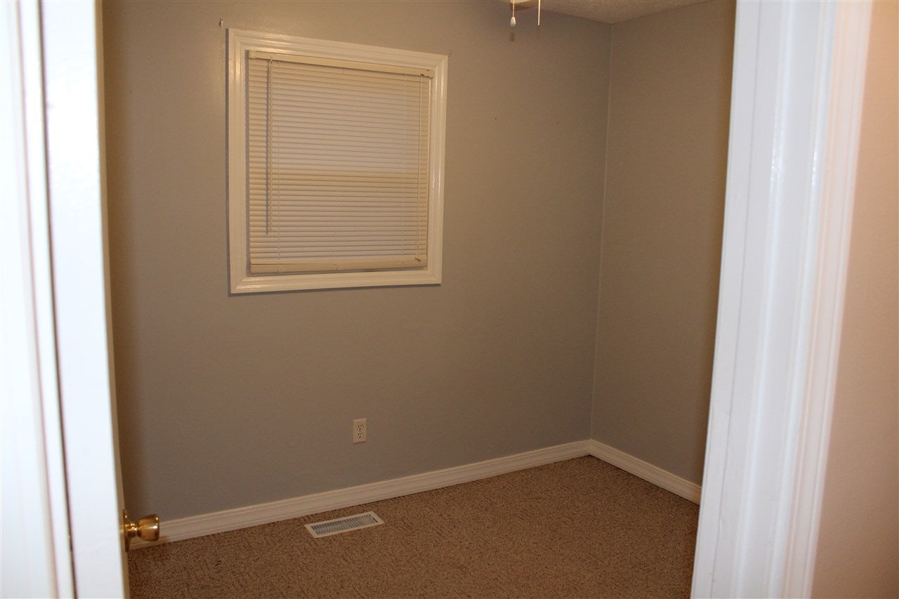 1140 Moulder Loop Road Smiths Grove, KY 42171 - Photo 8 of 14 Gallery Image 8