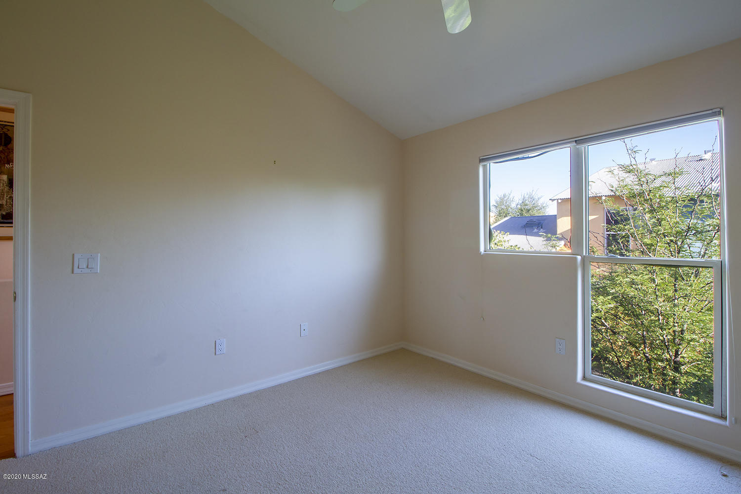 537 East Roger Road Tucson, AZ 85705 - Photo 20 of 48