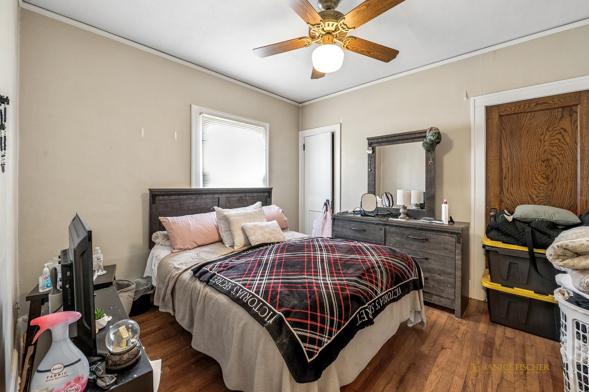 522 Rome Avenue Rockford, IL 61107 - Photo 7 of 13 a bedroom with a bed and wooden floor