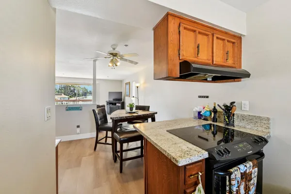 $330,000 | 6241 Riverside Boulevard, Unit 219, Sacramento, CA 95831