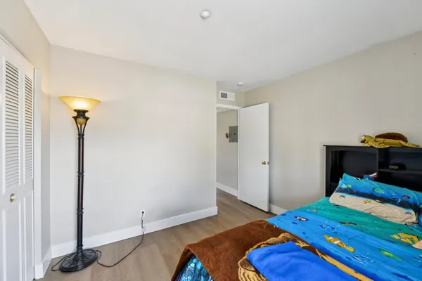 $330,000 | 6241 Riverside Boulevard, Unit 219, Sacramento, CA 95831