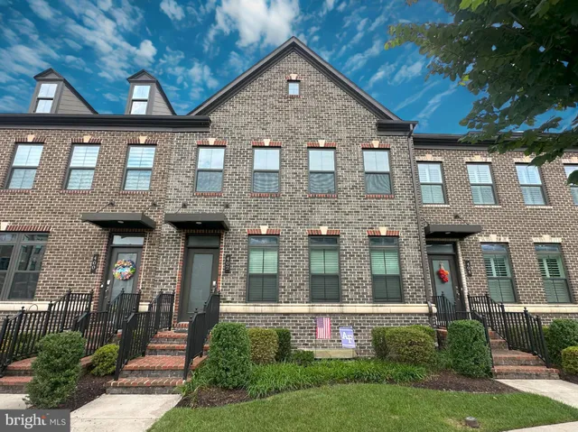 $3,600 | 402 Redbridge Street, Middle River, MD 21220