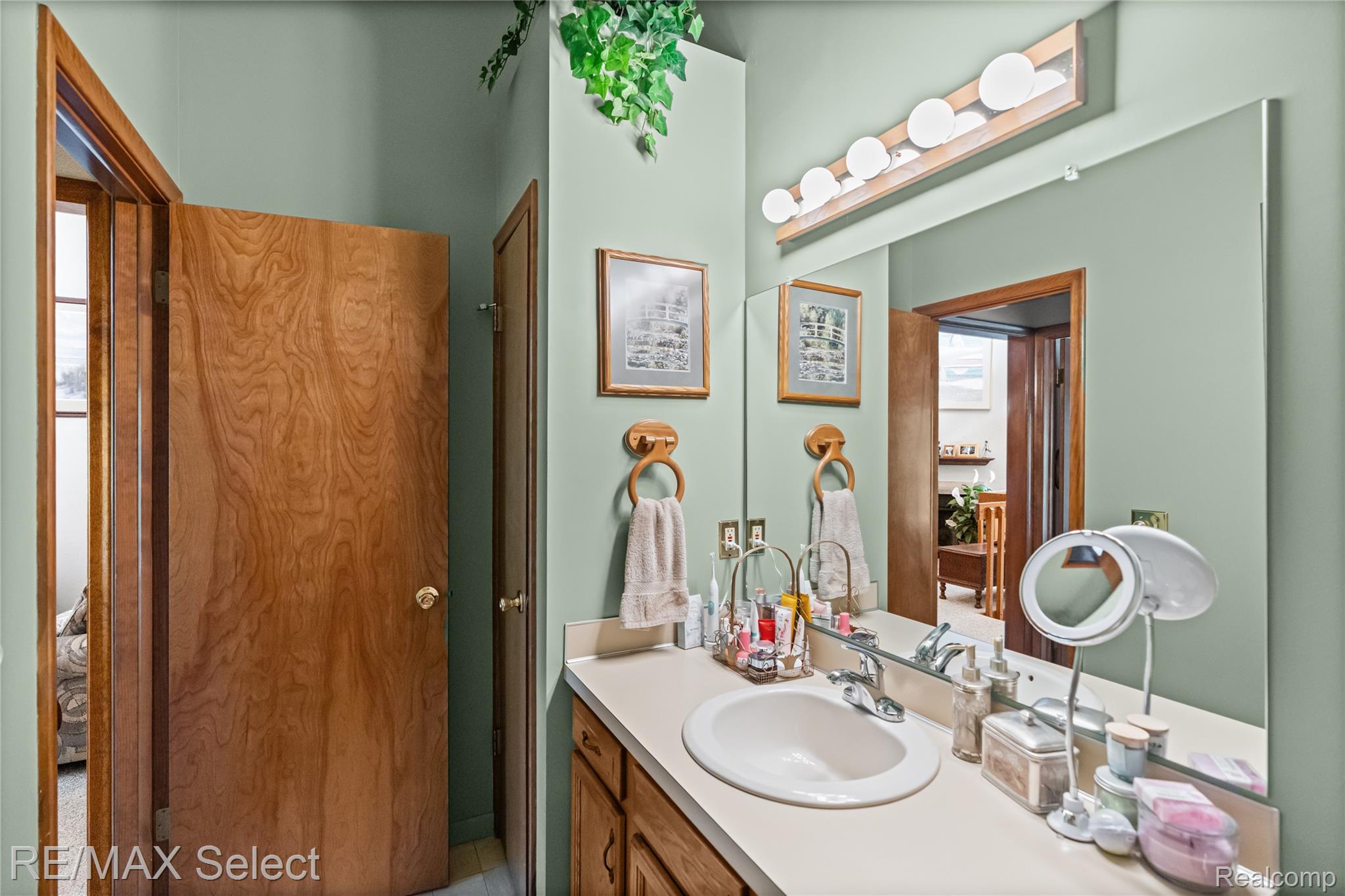 6605 Flushing Road Flushing, MI 48433 - Photo 24 of 37 6605 Flushing Rd 44.jpg