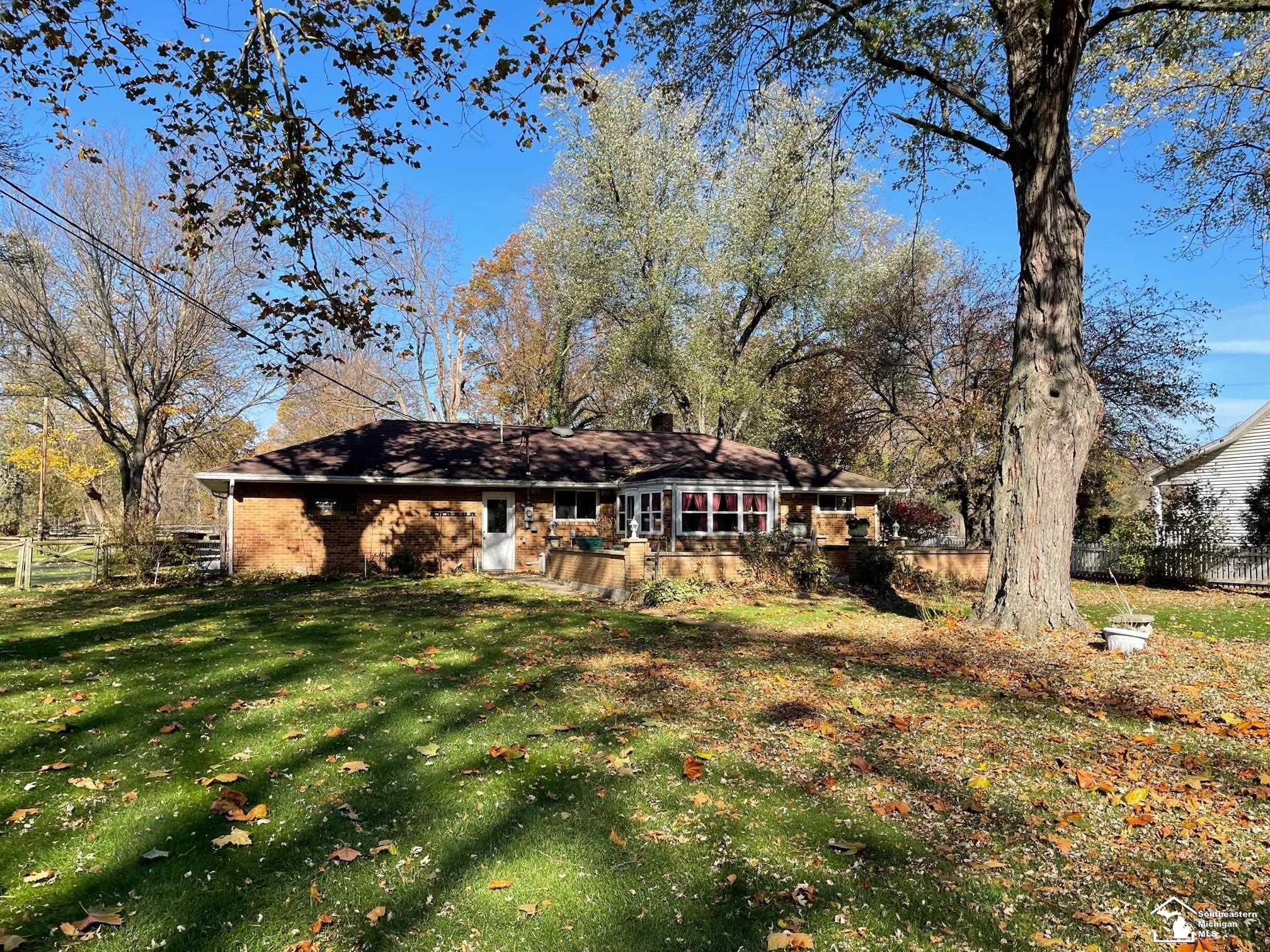 3491 Section Road Lambertville, MI 48144 - Photo 6 of 32