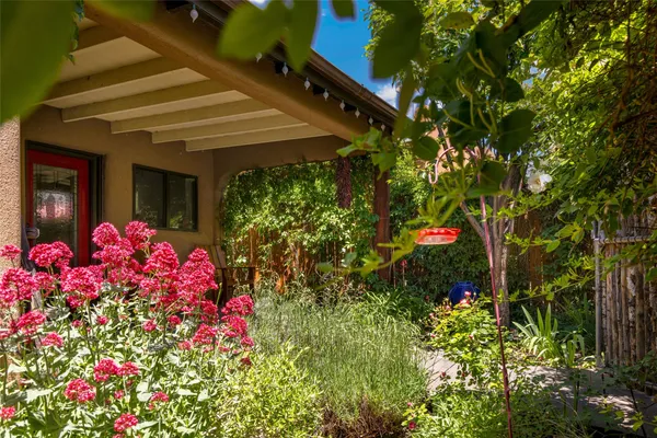 $695,000 | 1003 Don Juan Street, Santa Fe, NM 87501