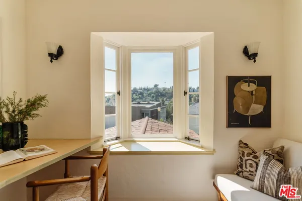 $1,895,000 | 2452 Lanterman Terrace, Los Angeles, CA 90039
