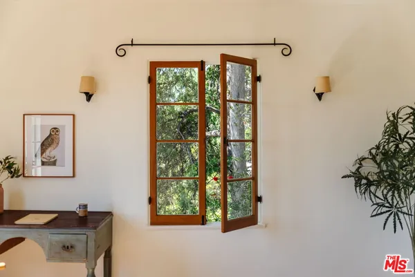 $1,895,000 | 2452 Lanterman Terrace, Los Angeles, CA 90039