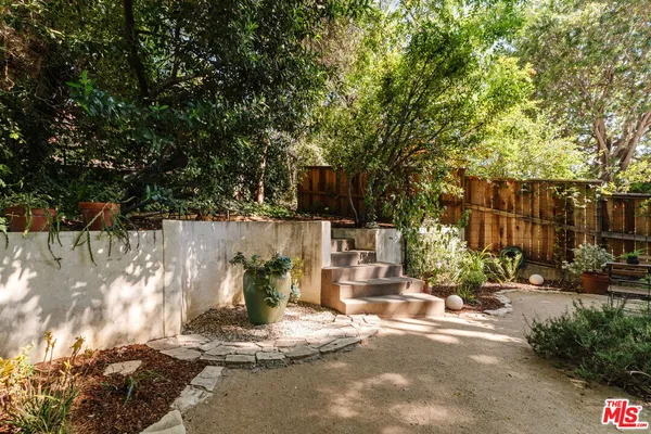 $1,895,000 | 2452 Lanterman Terrace, Los Angeles, CA 90039