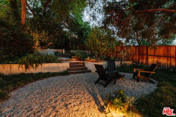 $1,895,000 | 2452 Lanterman Terrace, Los Angeles, CA 90039