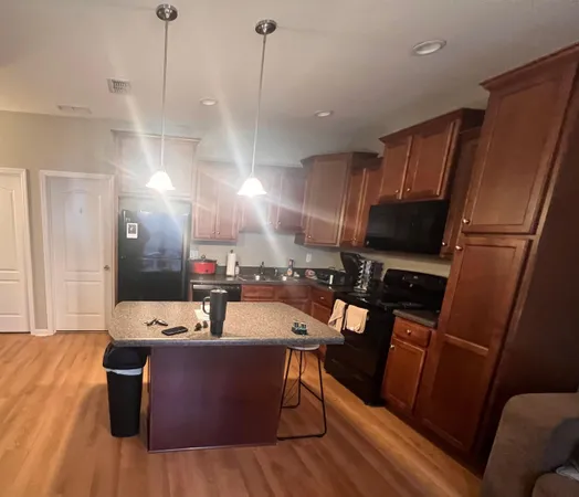 $1,500 | 1934 Ann Arbor Avenue, Tallahassee, FL 32304