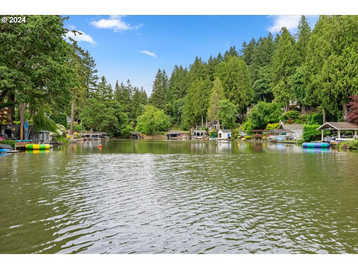 17288 Cedar Road Lake Oswego, OR 97034 - Photo 44 of 45 View