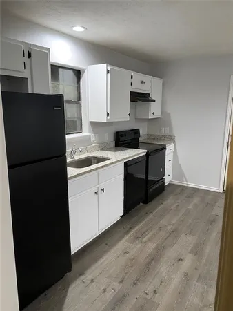 $1,295 | 309 South Ave C, Unit A, Elgin, TX 78621