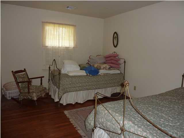 3990 Aiken Road Pensacola, FL 32503 - Photo 4 of 14