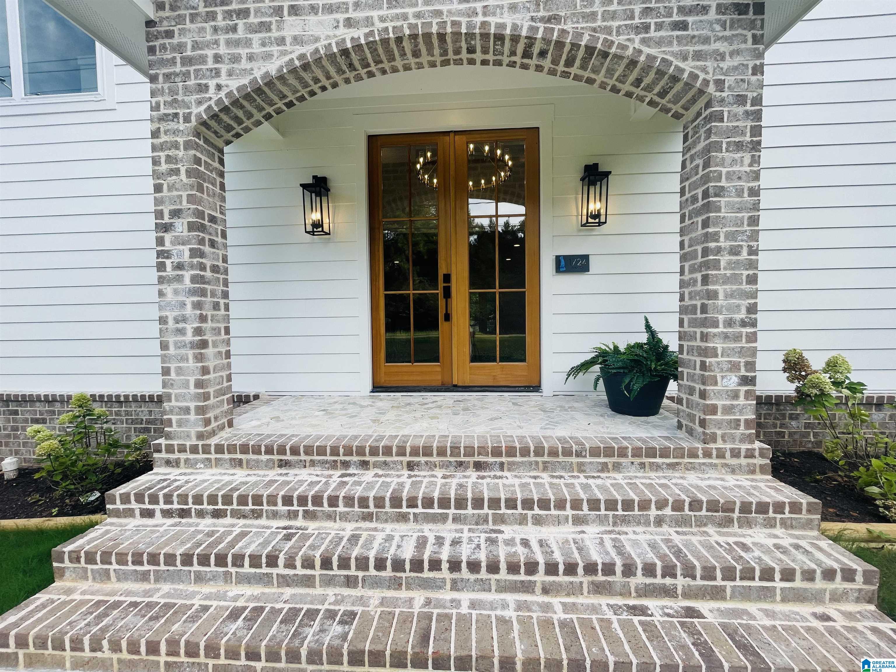 1724 Butler Road Alabaster, AL 35007 - Photo 3 of 41