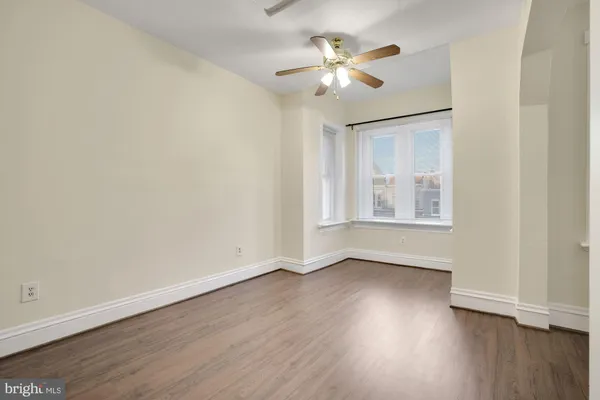 $2,885 | 616 11th Street Northeast, Washington, DC 20002