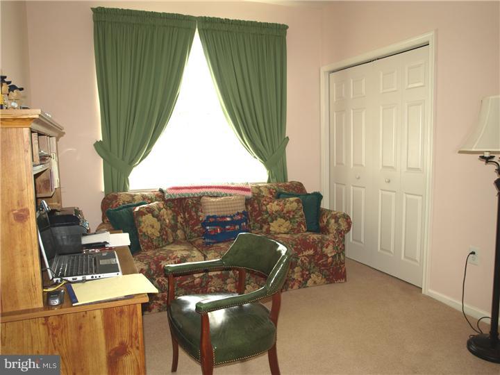 27 Fallview Court Hamilton, NJ 08690 - Photo 11 of 16 Bedroom 2