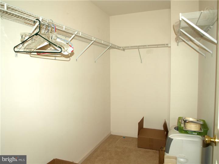 27 Fallview Court Hamilton, NJ 08690 - Photo 14 of 16 Walk-in Closet