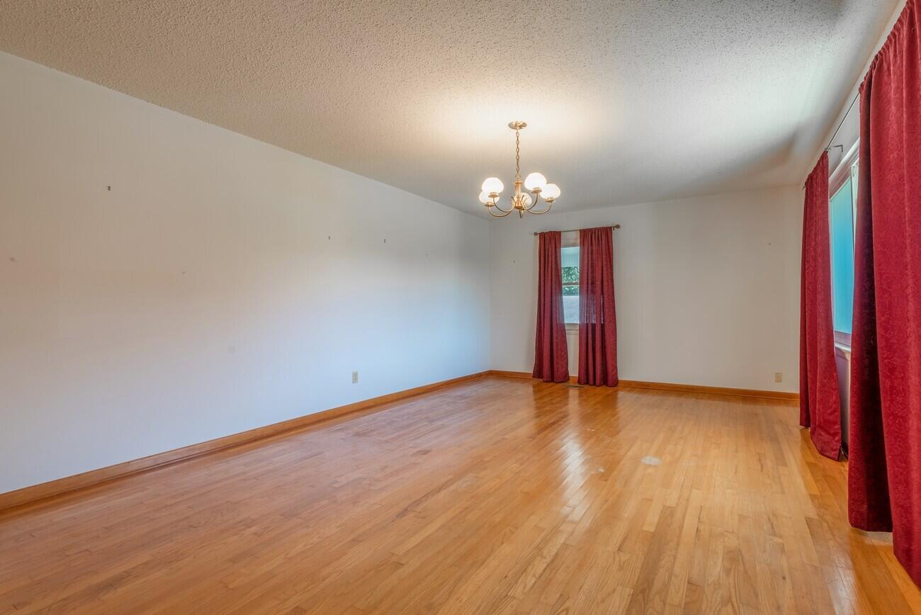 848 West Nickajack Road Ringgold, GA 30736 - Photo 16 of 34 Nickajack (6)