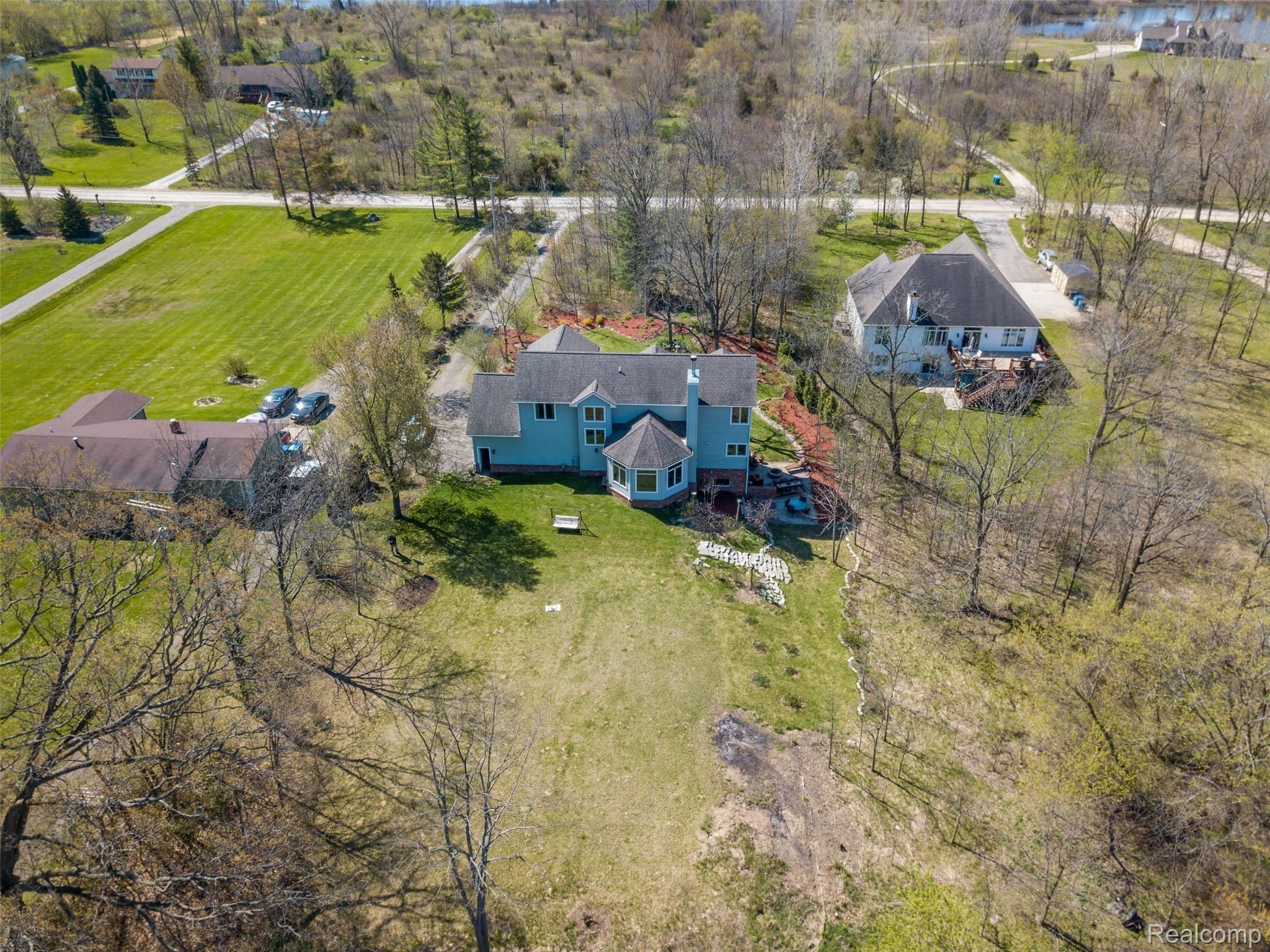 2002 West Ray Road Fenton, MI 48430 - Photo 31 of 31 DJI_0938.jpg