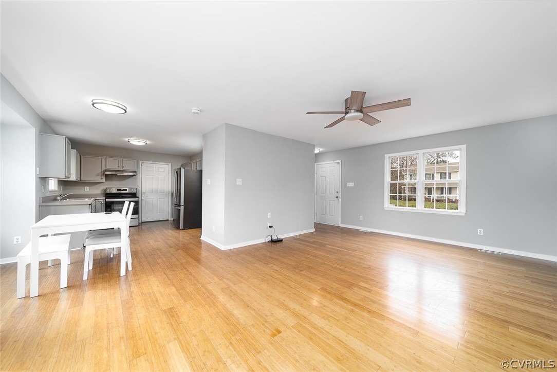 9737 Lockberry Ridge Loop North Chesterfield, VA 23237 - Photo 3 of 13 Gallery Image 3