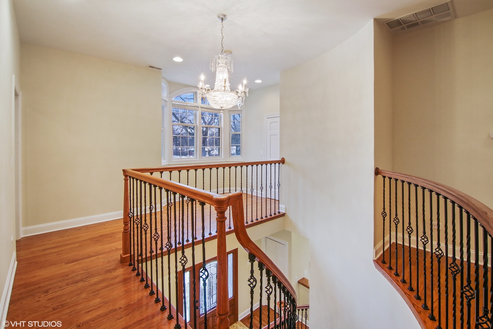 507 Locust Road Wilmette, IL 60091 - Photo 21 of 25