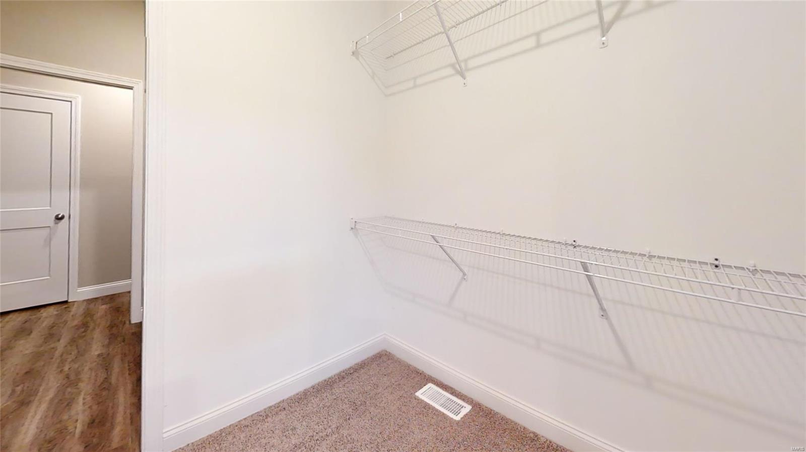 7987 Matterhorn Canyon Road Caseyville, IL 62232 - Photo 9 of 12