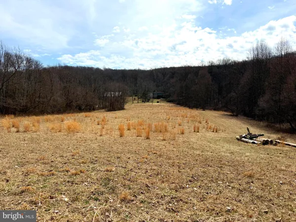 $1,400,000 | 20 Ward Lane, Macungie, PA 18062