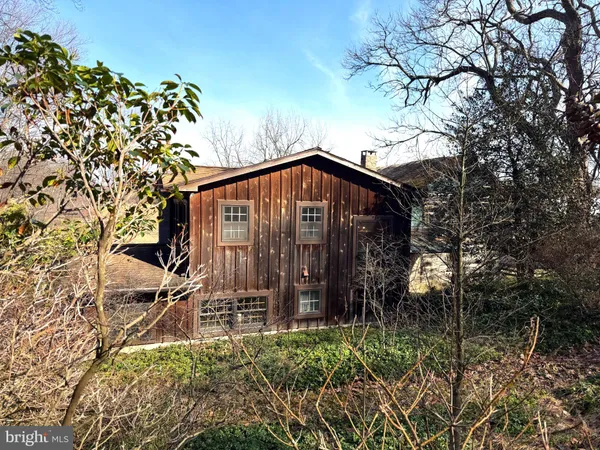 $1,400,000 | 20 Ward Lane, Macungie, PA 18062