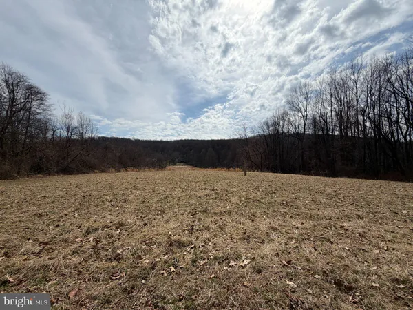 $1,400,000 | 20 Ward Lane, Macungie, PA 18062