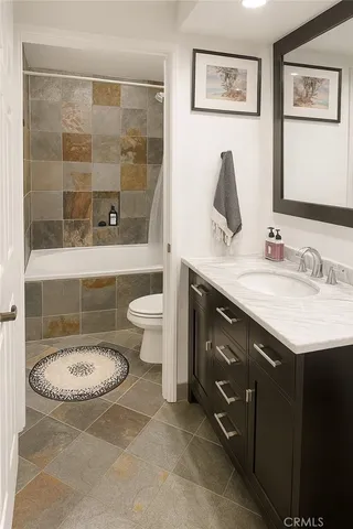 $815,000 | 8512 Tuscany Avenue, Unit 222, Playa del Rey, CA 90293