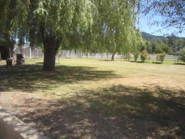4631 Jerome Prairie Road Grants Pass, OR 97527 - Photo 13 of 19 Gallery Image 13