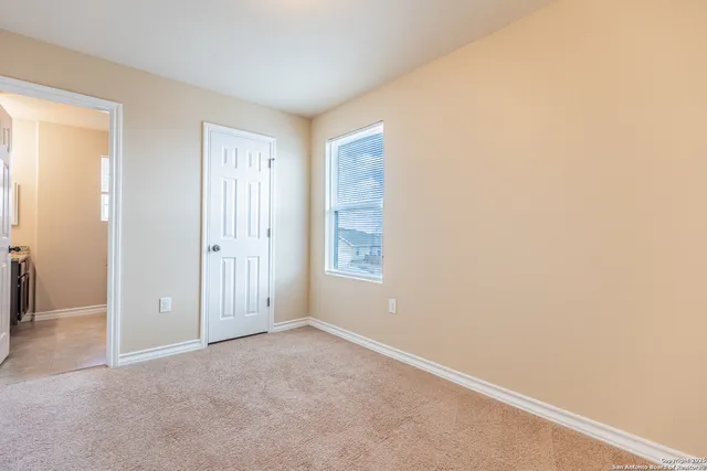 $995 | 5722 Golf Heights, Unit 1, San Antonio, TX 78244