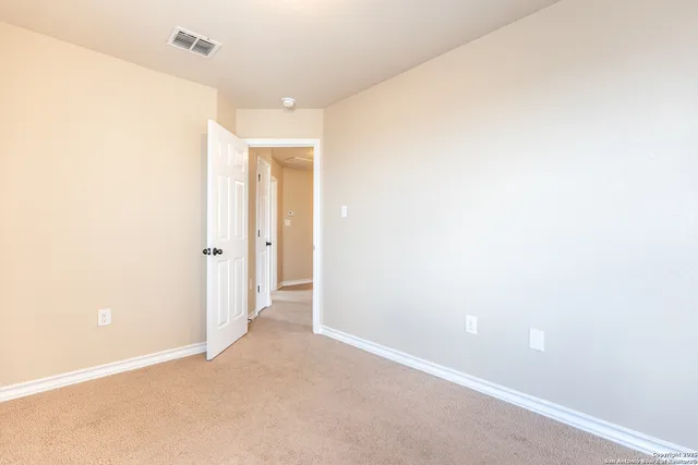 $995 | 5722 Golf Heights, Unit 1, San Antonio, TX 78244