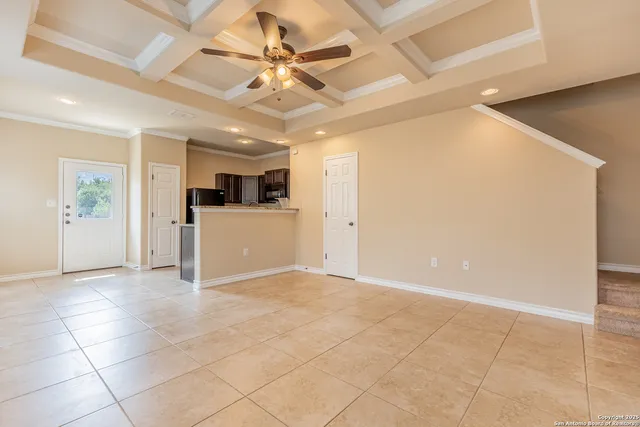 $995 | 5722 Golf Heights, Unit 1, San Antonio, TX 78244